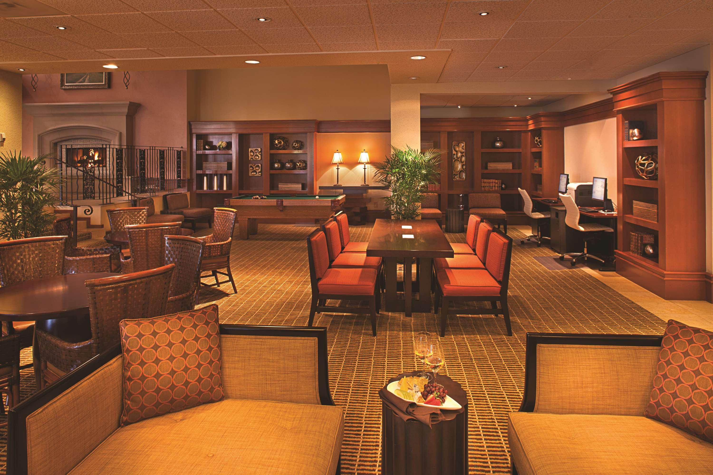 Hotel Doubletree By Hilton Sonoma Wine Country à Rohnert Park Extérieur photo