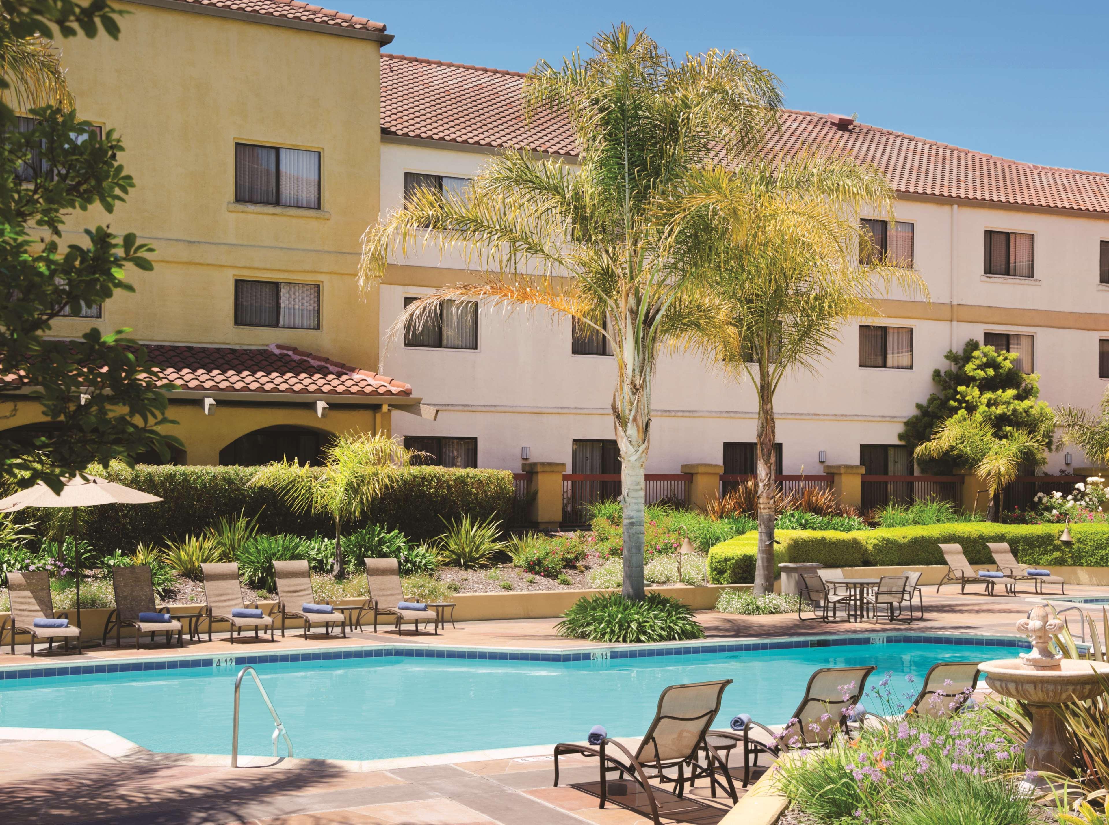 Hotel Doubletree By Hilton Sonoma Wine Country à Rohnert Park Extérieur photo