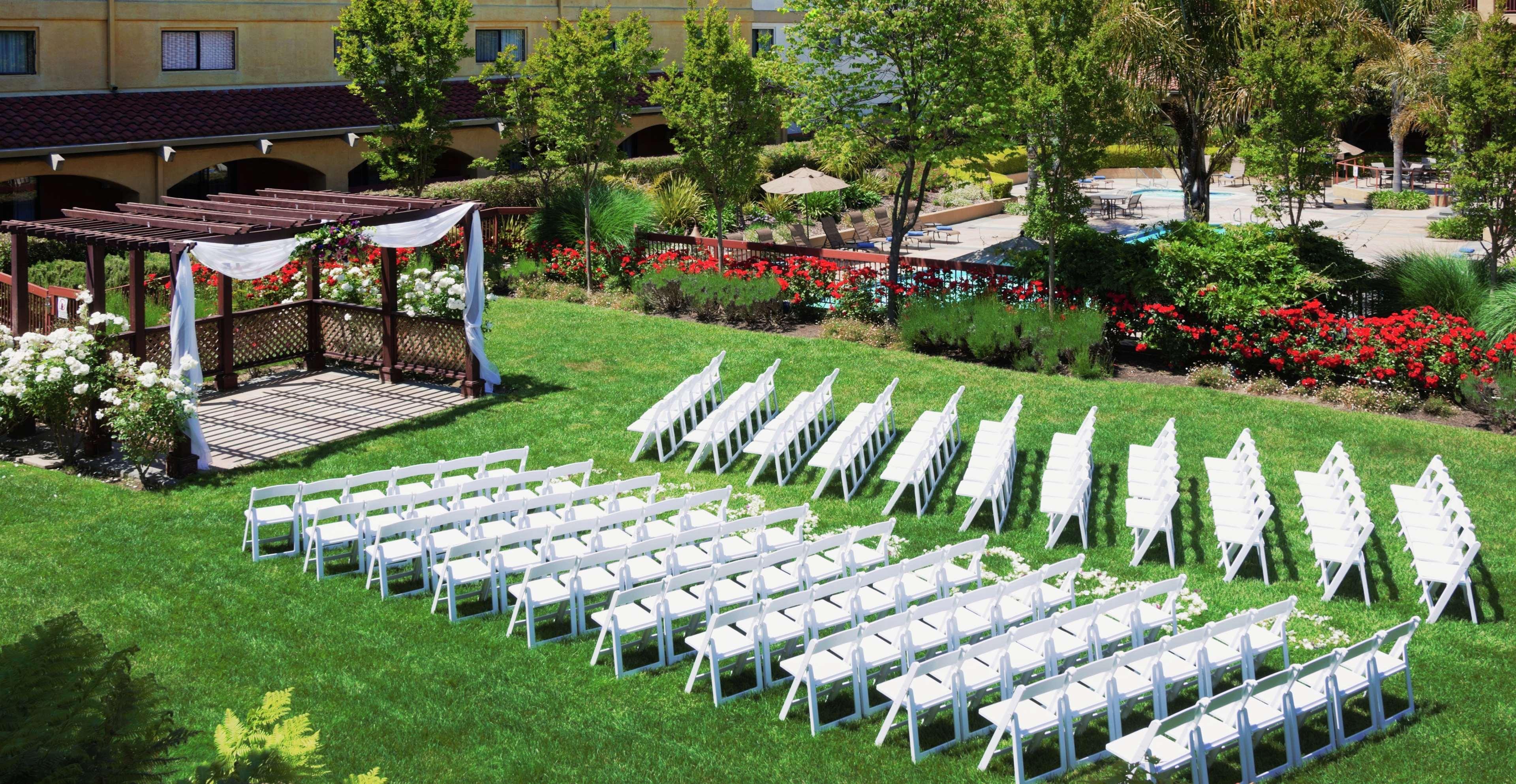 Hotel Doubletree By Hilton Sonoma Wine Country à Rohnert Park Extérieur photo