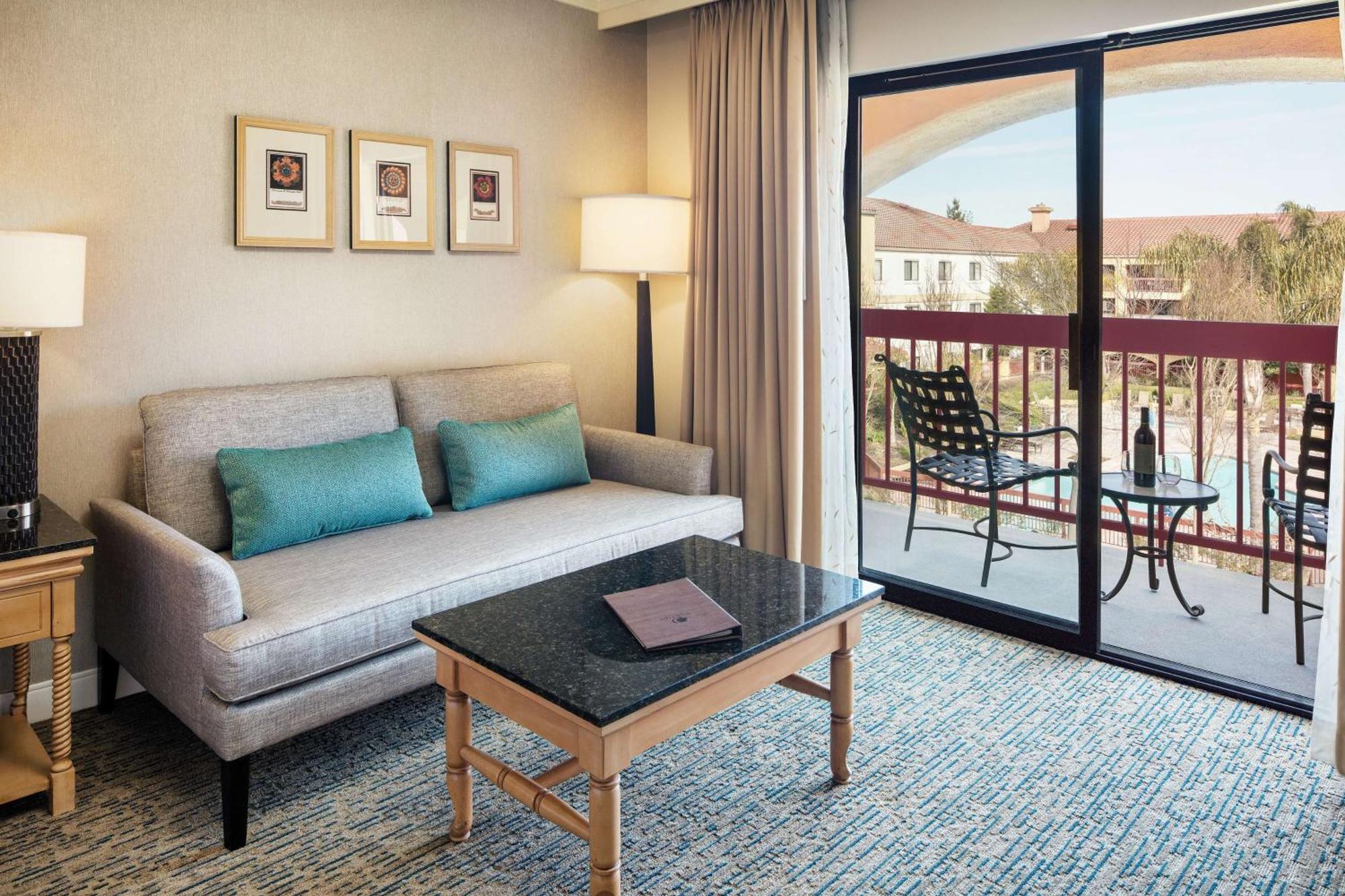 Hotel Doubletree By Hilton Sonoma Wine Country à Rohnert Park Extérieur photo
